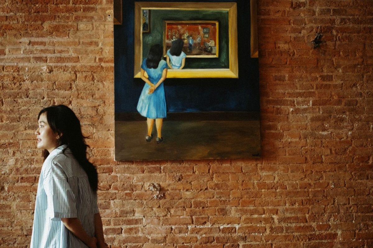 The Lost Art of Painting a City Behind the Actors