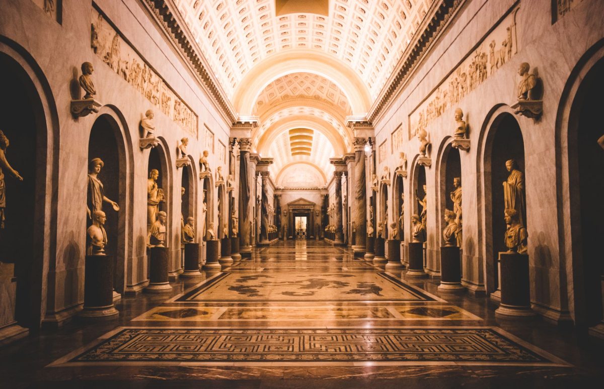 Why Museums Sometimes Hire Professional Actors