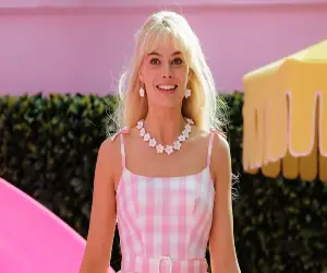 Barbie (2023). A Magical Journey into Friendship and Self-Discovery